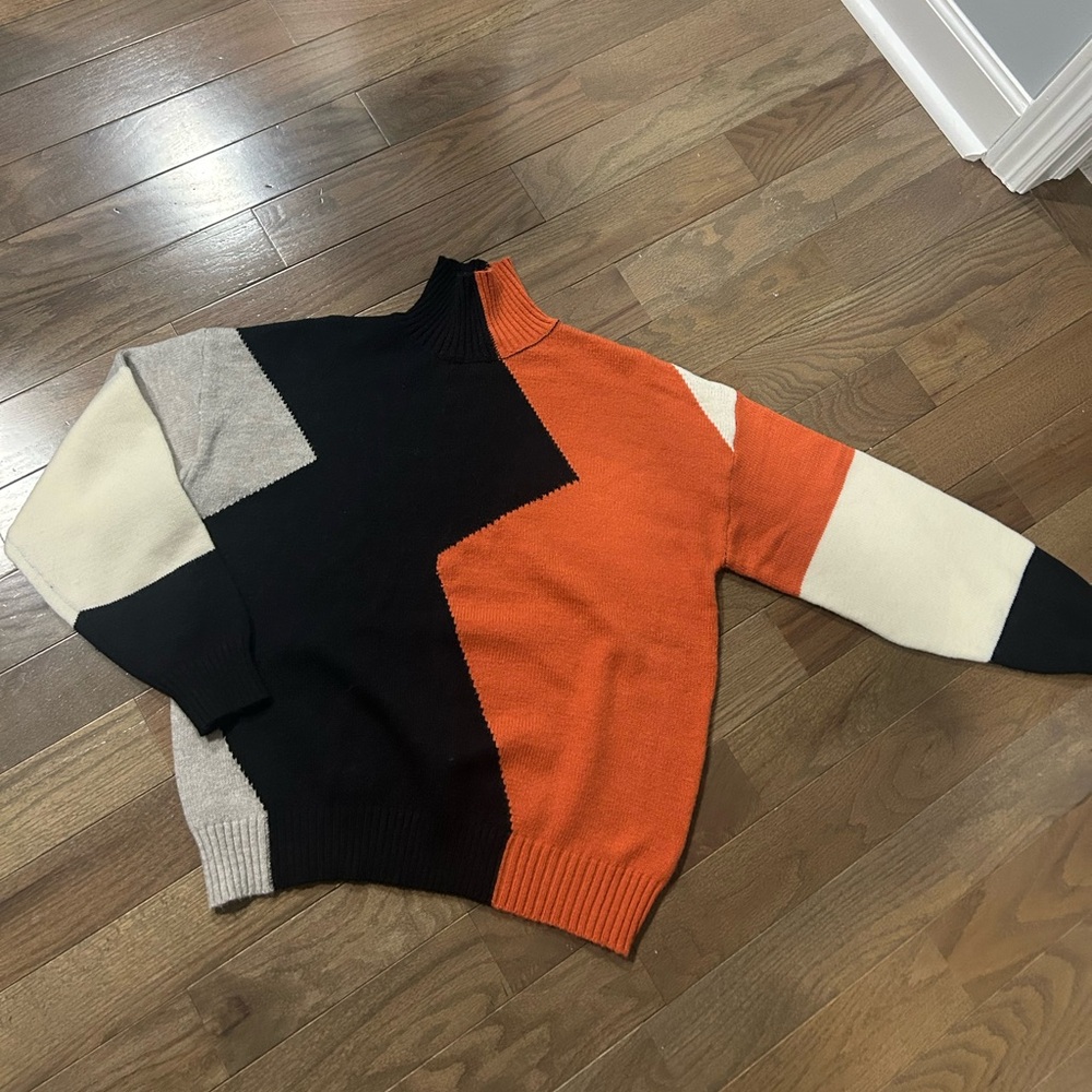 Turtleneck sweater size M